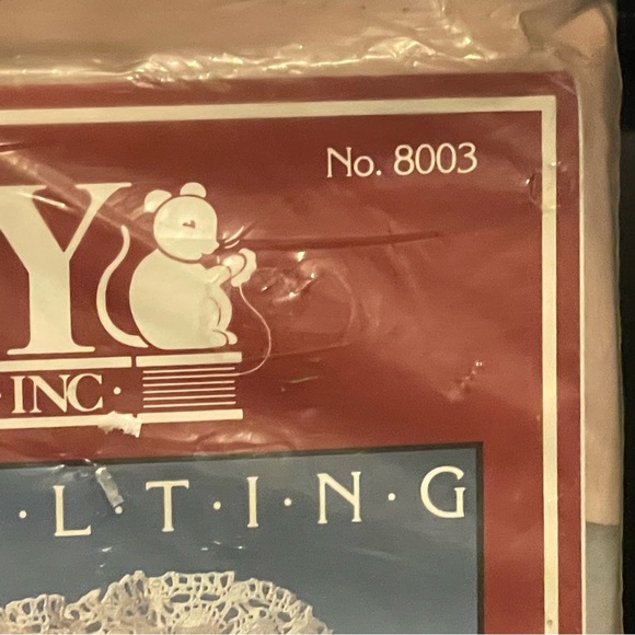 Cathy Needlecraft Candle Quilting Pillow Kit #8003 Pink Hearts And Tulips New - Picture 3 of 9